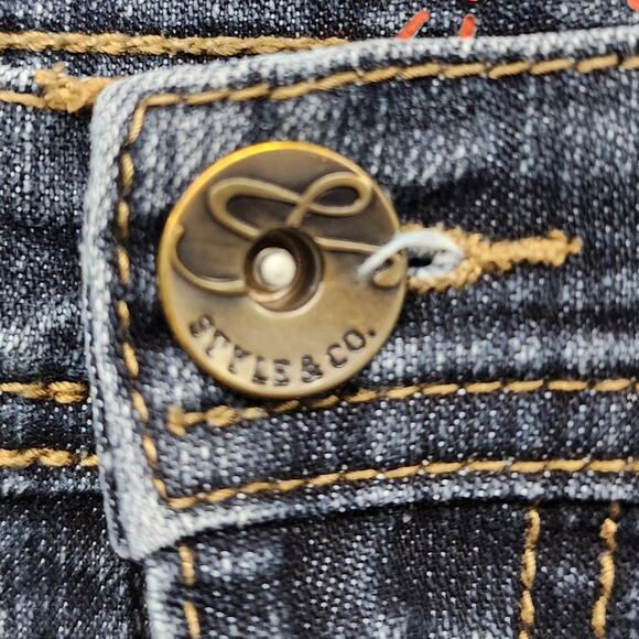 Style&Co Jeans Womens 8S SHORT Blue Dark Wash Natural Fit Mid Rise Straight Leg - Picture 3 of 14
